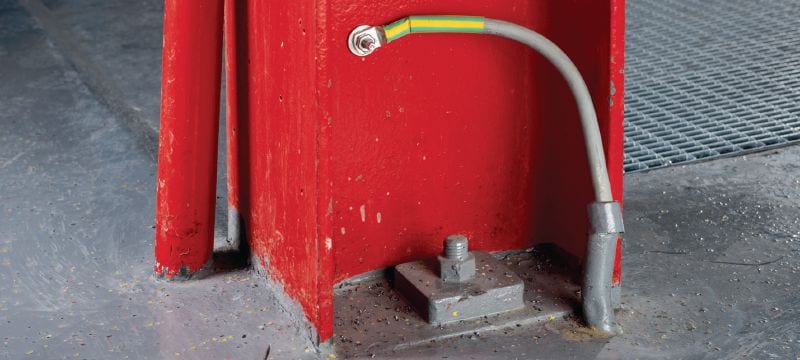S-BT-ER HC 螺旋式螺柱 双头螺栓（采用不锈钢公制螺纹），适合在钢板上进行电连接，可用于高度腐蚀的环境，建议连接电缆的最大横截面为 120 mm² 产品应用 1