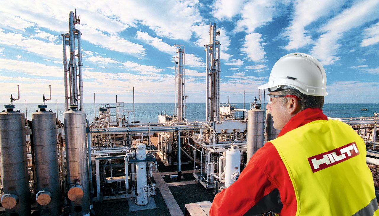 Natural Gas Processing Plant --- Image by © Royalty-Free/Corbis
