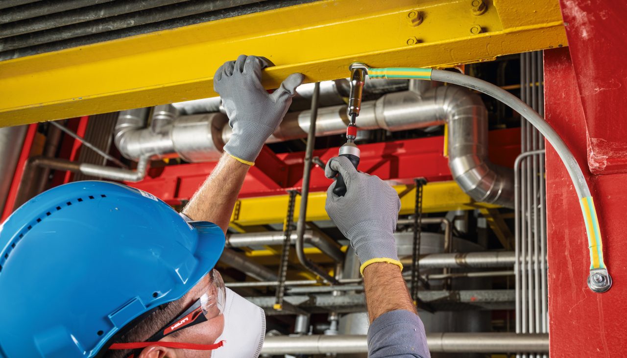 Fastening on Steel with X-BT and S-BT